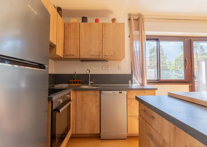 公寓 Lumineux A Avec Vue Imprenable Sur Mont Blanc Et Parking 霞慕尼